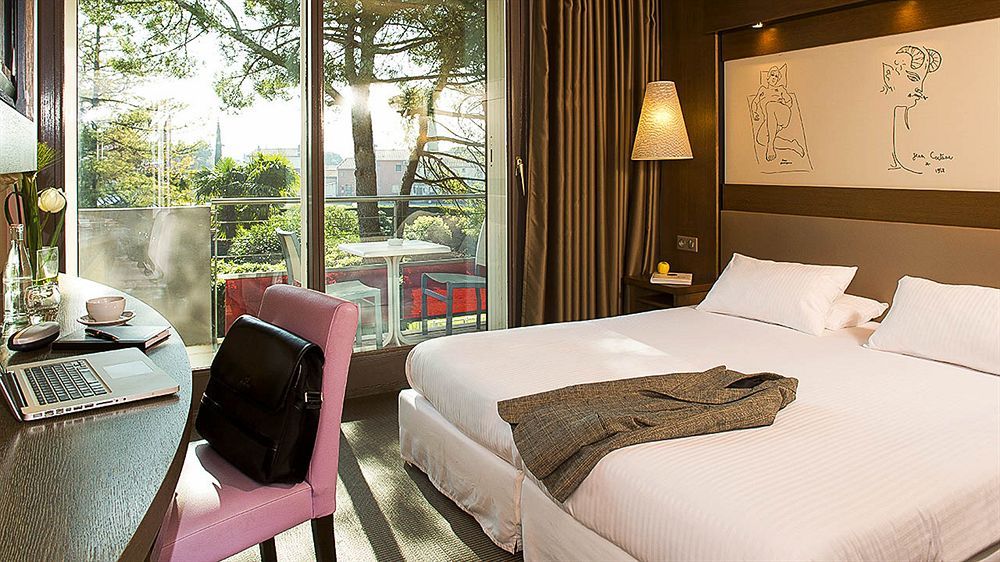 Hotel Le Safari Restaurant Carpentras